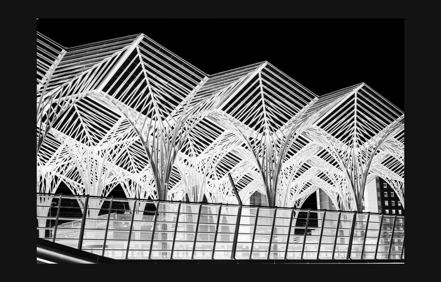 Geometric structural roof